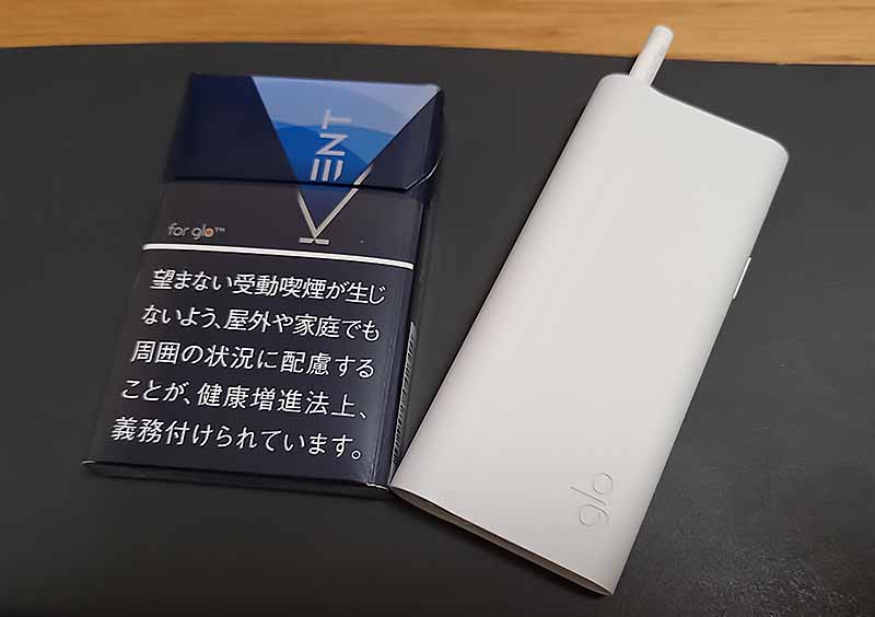 グロー・プロ・スリム・ホワイト 薄型の加熱式タバコ「glo pro slim  